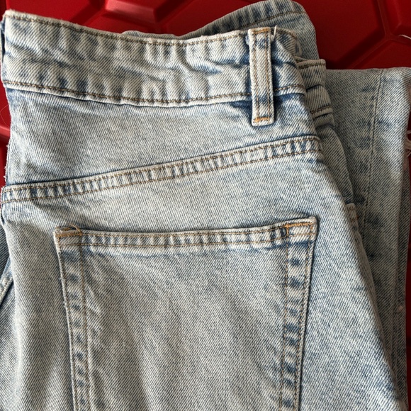 H&M Straight leg button up jeans - Picture 1 of 3